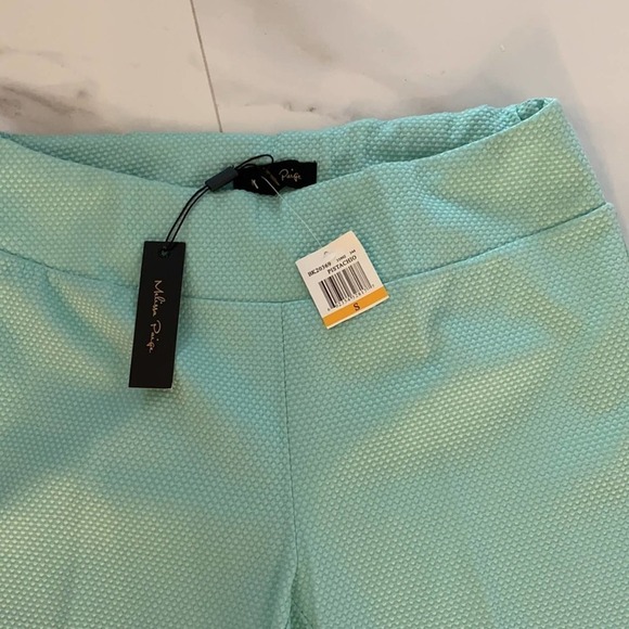 NEW Melissa Paige pistachio pants. Straight leg  wide pull on comfort waist SM
C - Picture 4 of 7